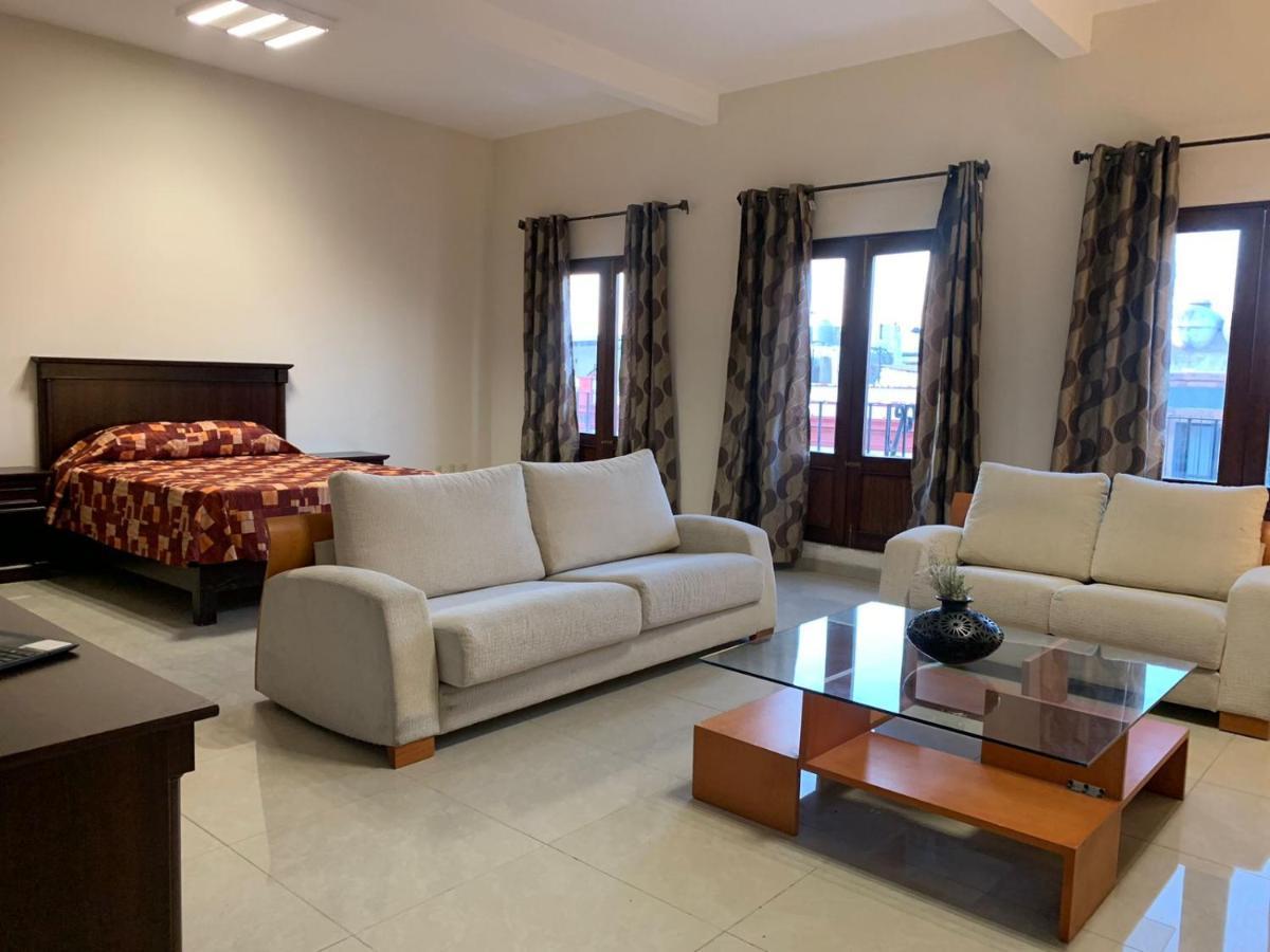 Cinco De Mayo Hotel Querétaro Kültér fotó